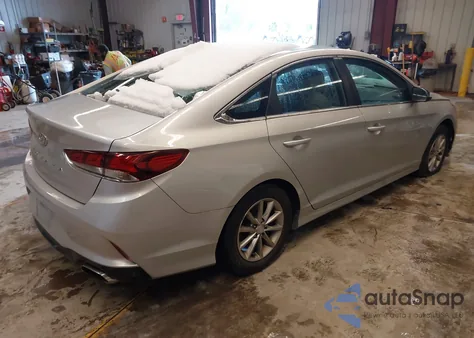 2018 Hyundai Sonata Se z USA, uszkodzony, nr VIN 5NPE24AF4JH693542